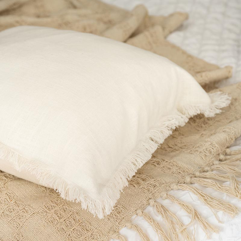 Coussin a franges 45x45cm blanc