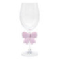 Verre a vin avec noeud rose 3d