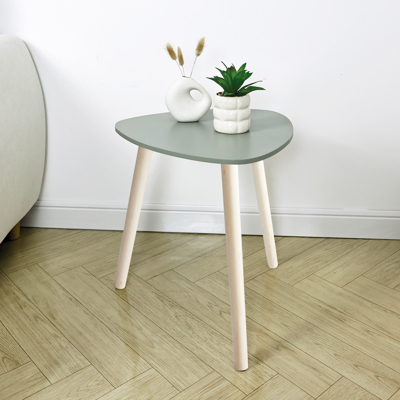 Table d appoint triangulaire