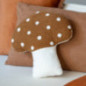 Coussin champignon creme 40cm