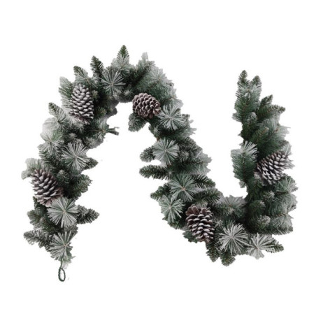 Guirlande avec pomme de pins