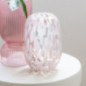 Vase en verre ecailles rose