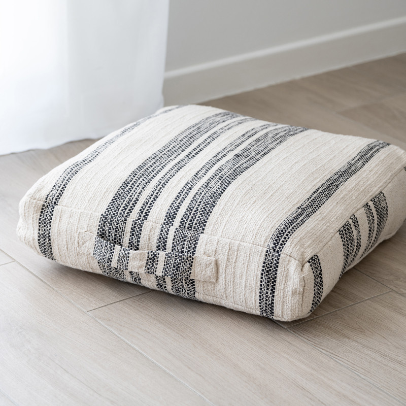 Coussin de sol coton noir et bla