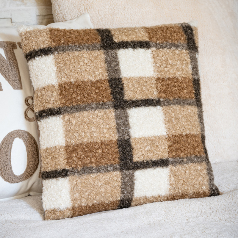 Coussin  a carreaux 45x45cm