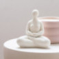 Statuette yoga