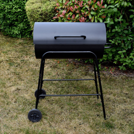 Barbecue familial a couvercle