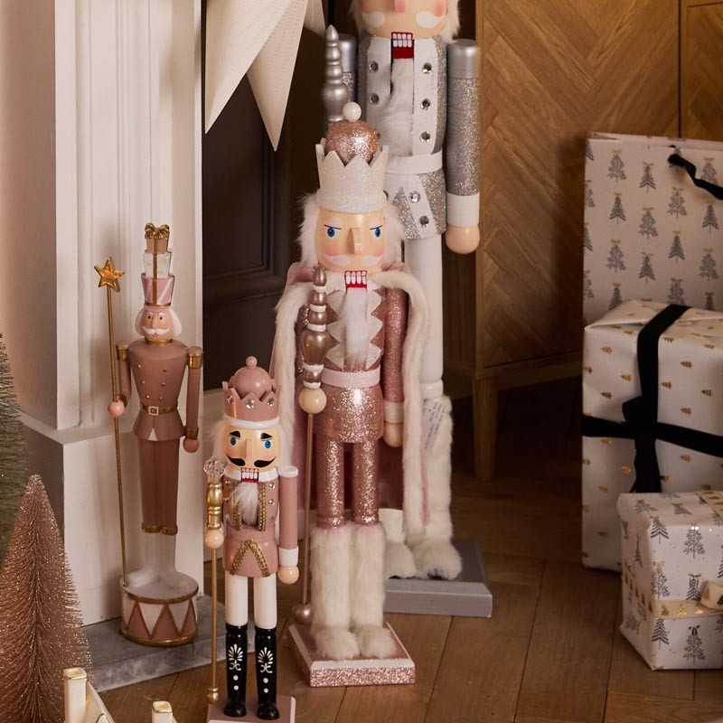 Casse noisette 38cm pere noel