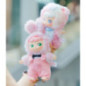 Figurine petit humain en fourrur