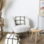 Coussin sherpa blanc carreaux no