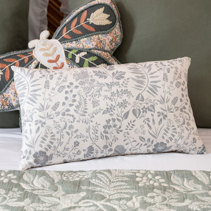 Coussin floral 30x50cm blanc