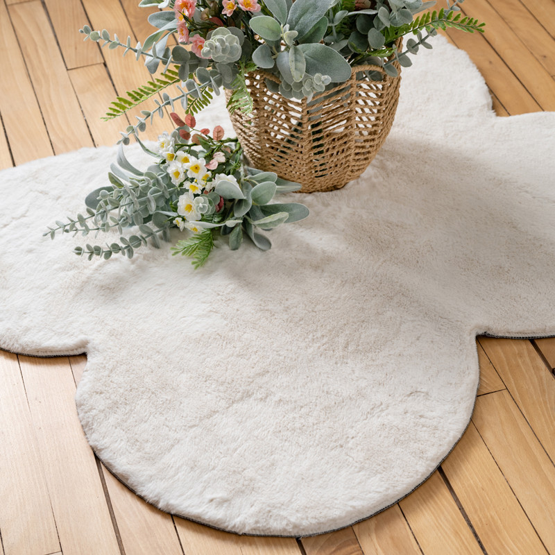 Tapis forme papillon 90x80cm bla