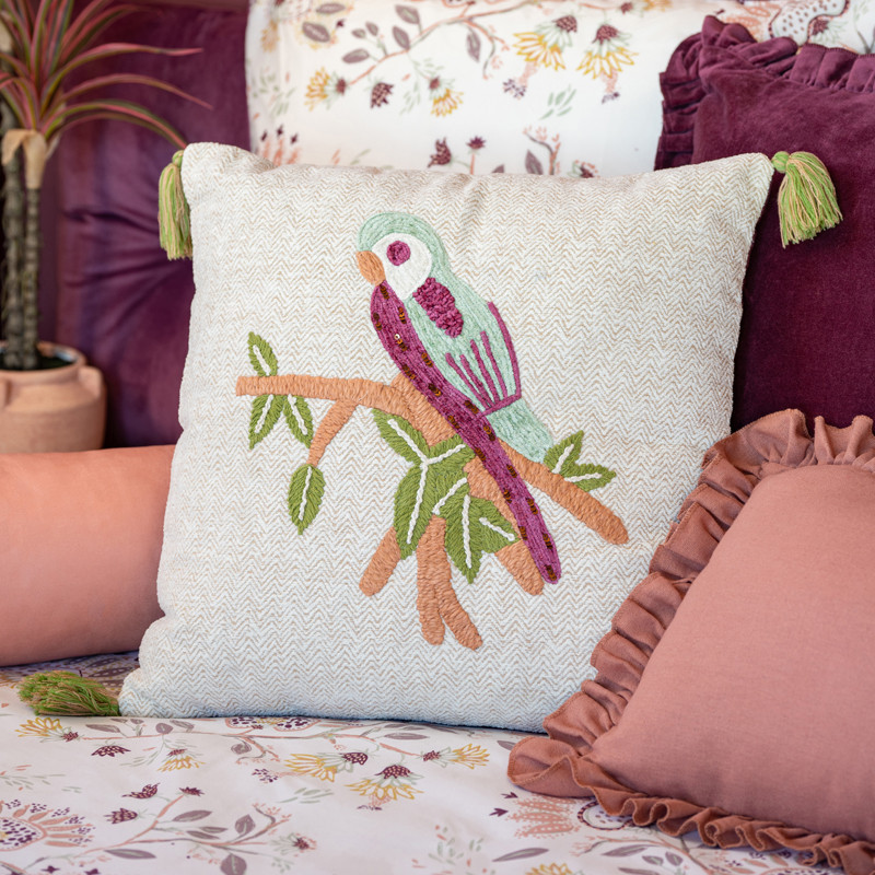 Coussin  tropical bird brode  45