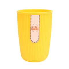 Verre plastique strie uni