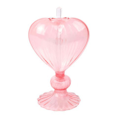 Verre en forme de coeur cotele