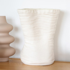 Grand vase asymetrique