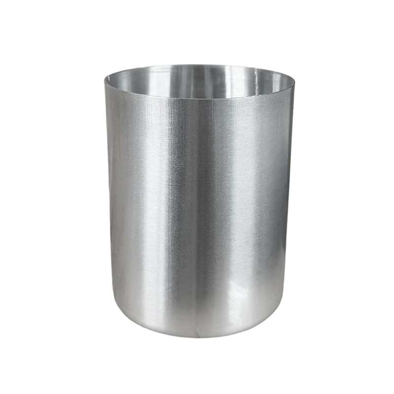 Pot a brosse a dent metal argent