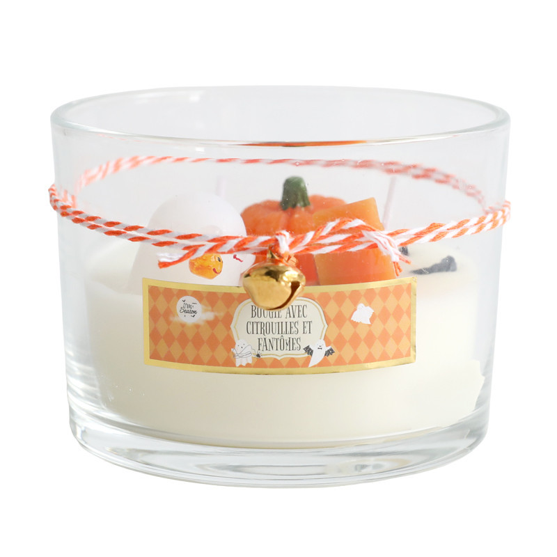Bougie avec citrouilles et fanto