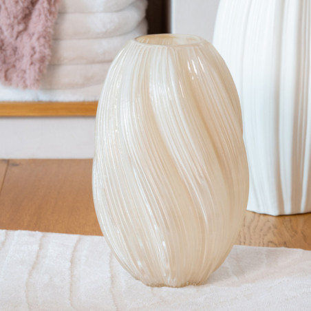 Vase en verre twist