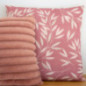 Coussin feuillage 45x45cm rose