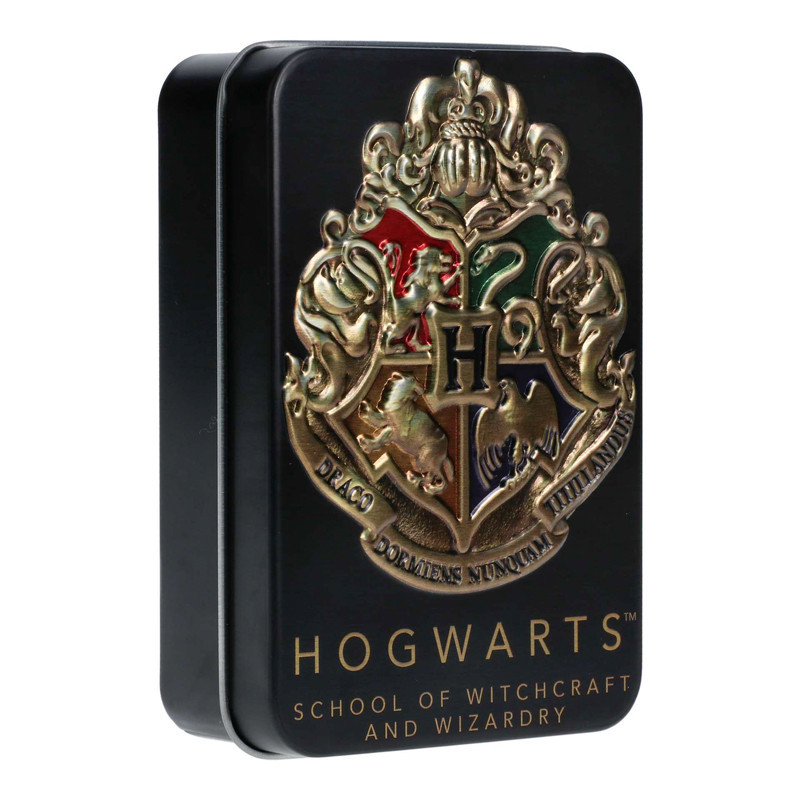 Jeu de cartes poudlard dans une