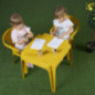 Table enfant jaune