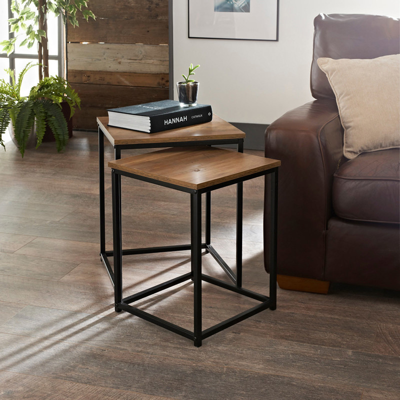 Lot 2 tables d'appoint carrees