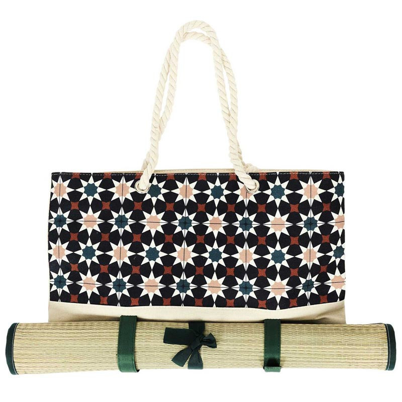 Sacs de plage avec natte