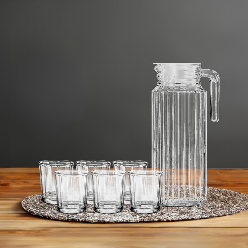Set de 6 verre et un pichet en v
