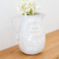 Vase pichet fleur blanc