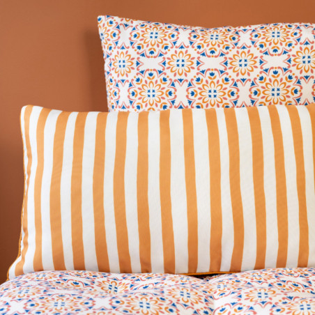 Coussin deperlant raye 70x40cm